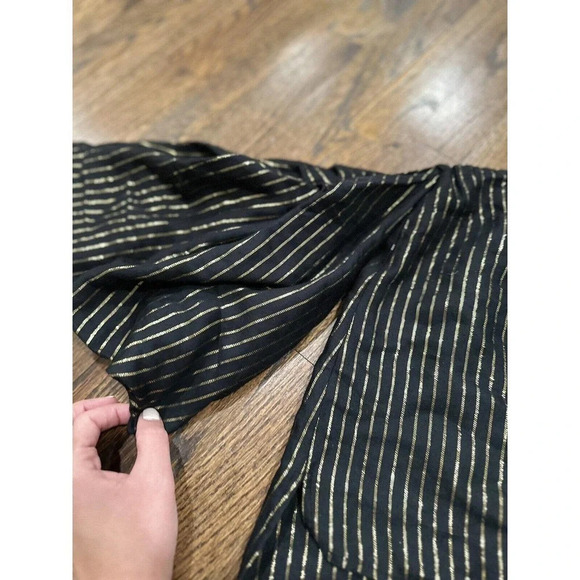 ZARA BLACK AND GOLD OFF THE SHOULDER TOP Size‎ Medium. Perfect Sexy Top - Picture 5 of 8